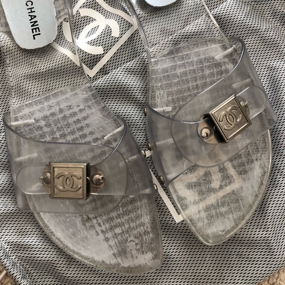 ❌SOLD❌Chanel clear sandals - Picture 2 of 7
